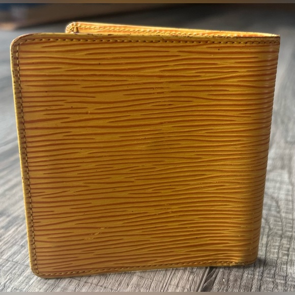 Louis Vuitton Portobier Marco Epi Leather Mens Wallet - Picture 3 of 12